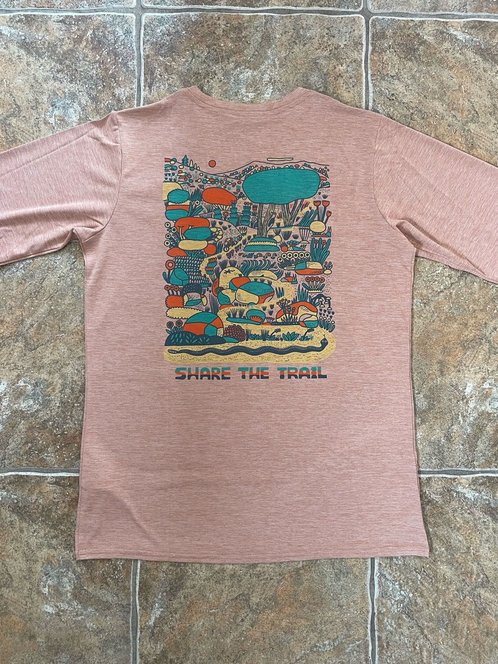 Women's Long-Sleeved Capilene® Cool Daily Graphic Shirt - Lands - Picture 4 of 9